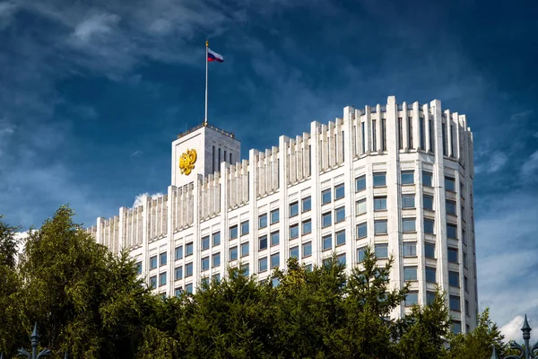 Regierungshaus der Russischen Föderation in Moskau — Stockfoto