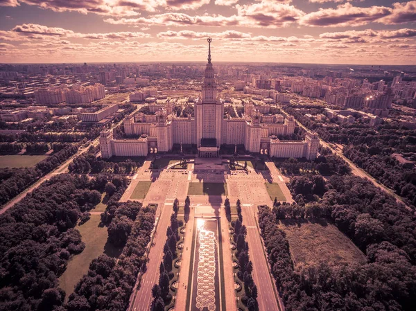 Lomonosov Staatsuniversiteit Moskou — Stockfoto