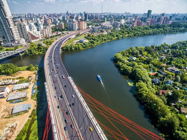 Vue aérienne de Moscou avec la rivière Moskva — Photo