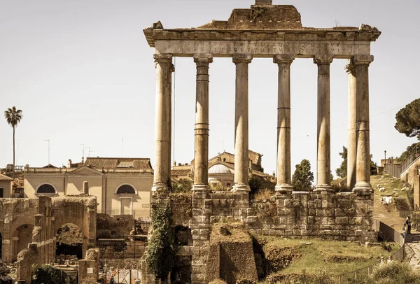 Ruiny świątyni Saturna, Rome — Zdjęcie stockowe