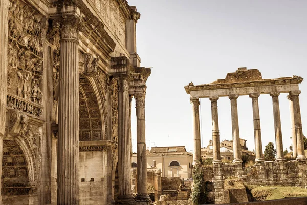 Kemer ve İmparator septimius severus Roma Forumu, Roma — Stok fotoğraf