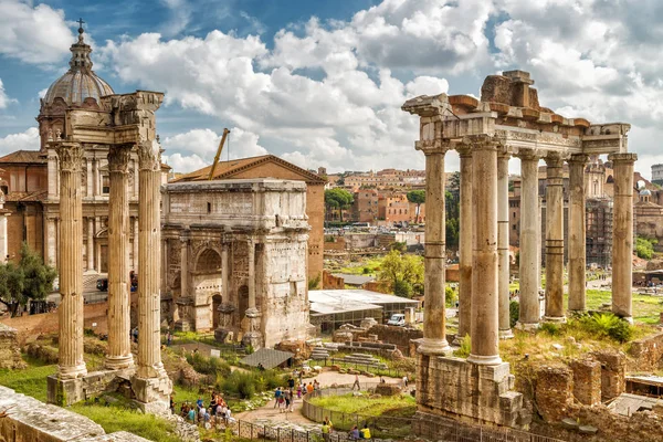 Ruinerna av Forum Romanum i Rom — Stockfoto