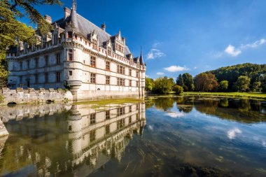 Castle chateau de Azay-le-Rideau, France
