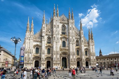Ünlü Milan Katedrali veya Duomo, Milan, İtalya