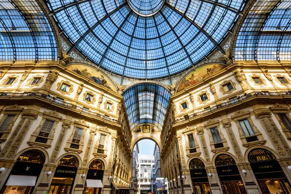 The Galleria Vittorio Emanuele II in Milan, Italy — Stock Photo, Image