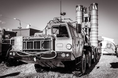 S-400 Triumf Rus anti-uçak sistemi silah