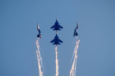 Akrobasi ekran takım Rus Knights