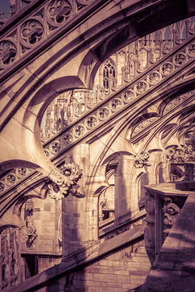 Techo de la Catedral de Milán —  Fotos de Stock