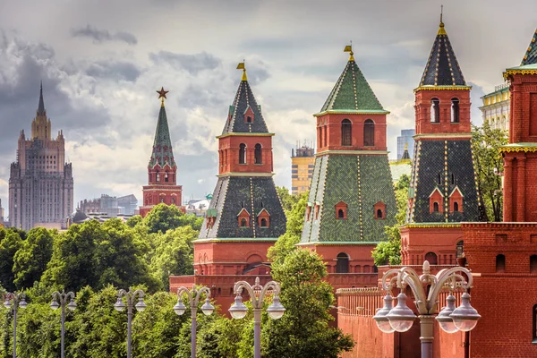 Moscou Kremlin en été, Russie — Photo