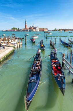 Gondol turist yelkenli Venedik, İtalya