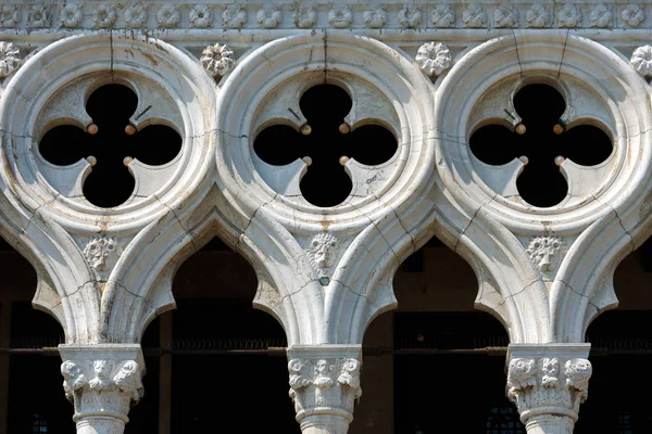 Dekoráció, a Dózse-palota Velencében — Stock Fotó