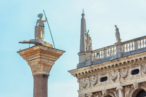Piazza San Marco i Venedig, Italien — Stockfoto