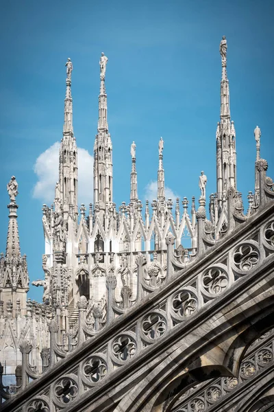 Il tetto del Duomo di Milano — Foto Stock