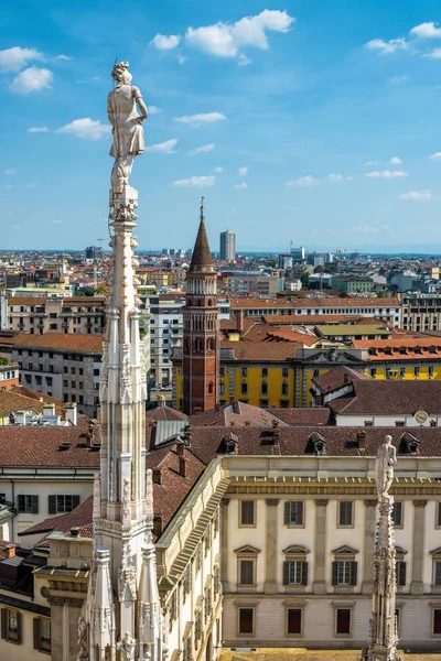 Milan skyline, Włochy — Zdjęcie stockowe