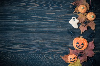 Tanımlama bilgileri ve yaprakları Cadılar Bayramı arka plan