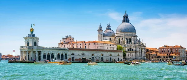 Vista panorámica del Gran Canal en Venecia, Italia — Foto de Stock