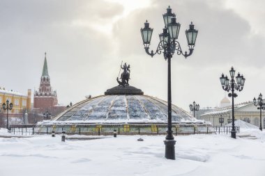 Manezhnaya Meydanı kışın, Moskova, Rusya Federasyonu