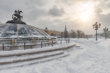 Manezhnaya Meydanı kışın, Moskova, Rusya Federasyonu