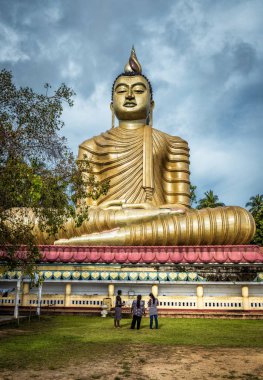 Dickwella, Sri Lank Wewurukannala Vihara tapınağında Big Buddha