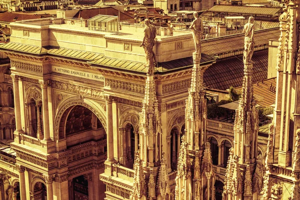 Galleria Vittorio Emanuele II em Milão, Italia — Fotografia de Stock