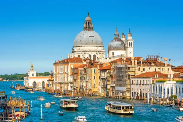 Vista panorámica del Gran Canal en Venecia, Italia — Foto de Stock