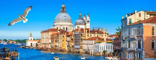 Vista panorámica del Gran Canal en Venecia, Italia — Foto de Stock