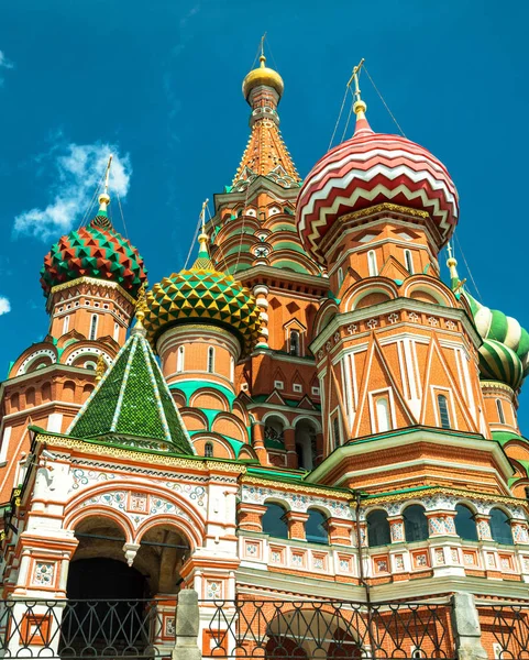 St Basil 's Cathedral på Röda torget, Moskva, Ryssland, Europa. Det är — Stockfoto