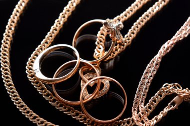 altın takı yakın çekim