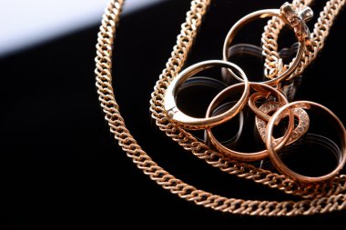 altın takı yakın çekim