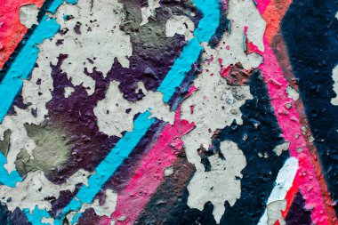 Renkli kentsel duvar dokusuna yakın çekim. Duvar kağıdı tasarımı için modern model. Yaratıcı şehir geçmişi. Soyut açık kompozisyon.