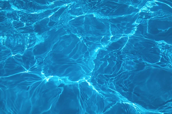 Closeup Textura Superfície Água Áspera Com Salpicos Bolhas Cor Azul — Fotografia de Stock