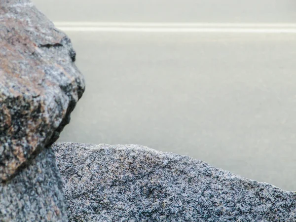 Piedras Grandes Con Carretera Fondo Borroso — Foto de Stock