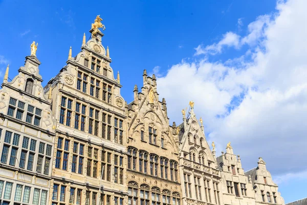 Nice houses in the old town of Antwerp — Stock Photo, Image