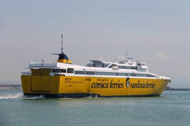 Feribot Tekne Korsika Express adlı yatak Piombino seaport, İtalya