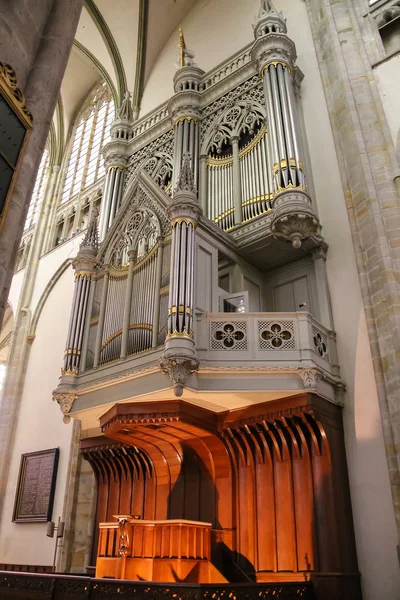 Orgel van St. Martins kathedraal in Utrecht, Nederland — Stockfoto