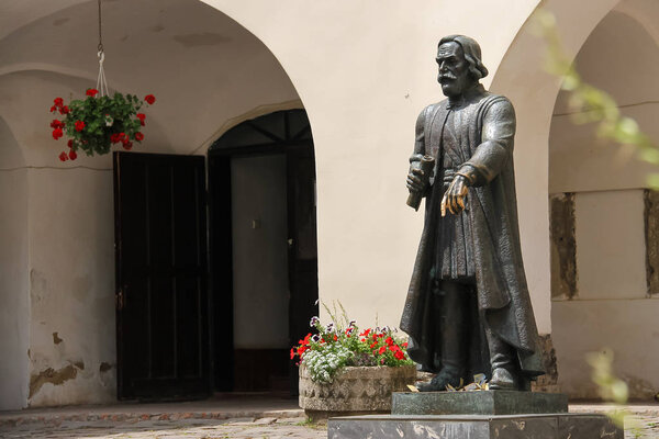 Monument of Todor Korjatovics in Mukachevo castle