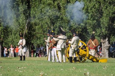İnsanlar Napoleonica olay. Kostümlü savaşta muhteşem Villa