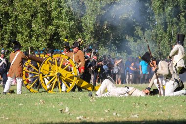 İnsanlar Napoleonica olay. Kostümlü savaşta muhteşem Villa