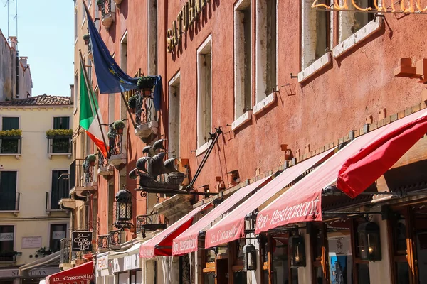 Fachada do Hotel Internacional Saturnia em Veneza, Itália — Fotografia de Stock