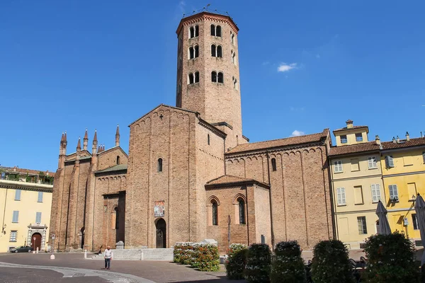 Basílica de Sant Antonino em Piacenza, Itália — Fotografia de Stock