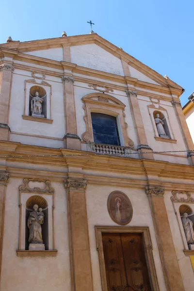Igreja antiga no centro histórico de Piacenza, Itália — Fotografia de Stock