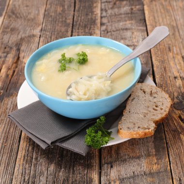 sağlıklı soğan çorbası