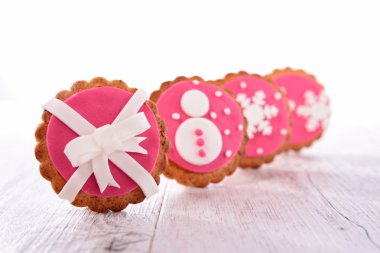 pembe Noel gingerbread çerezleri