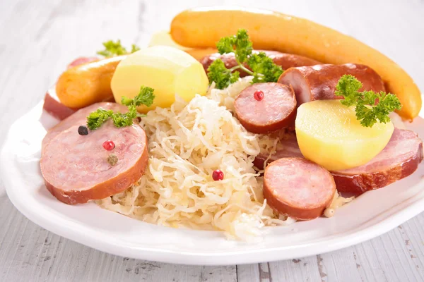 Baked meat with potatoes — Stock Photo, Image