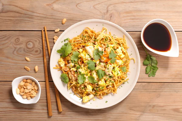 Fried pad thai — Stock Photo, Image