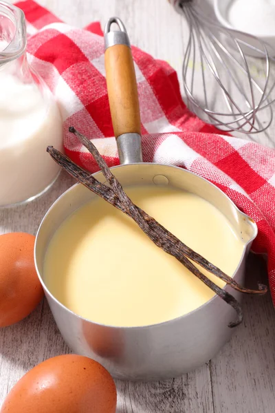 Vla koken crème — Stockfoto