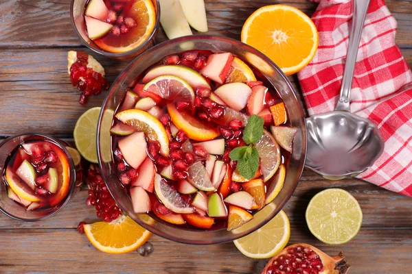 Festlig punch fruktjuice — Stockfoto