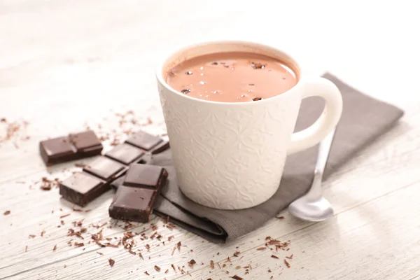 Heiße Milch mit Schokolade — Stockfoto