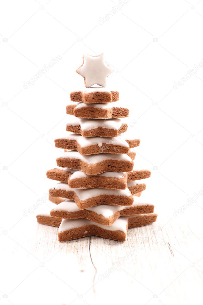  cookies on shape of fir tree