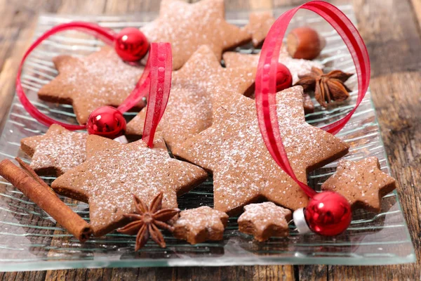ख्रिसमस जिंगरब्रेड कुकीज — स्टॉक फोटो, इमेज